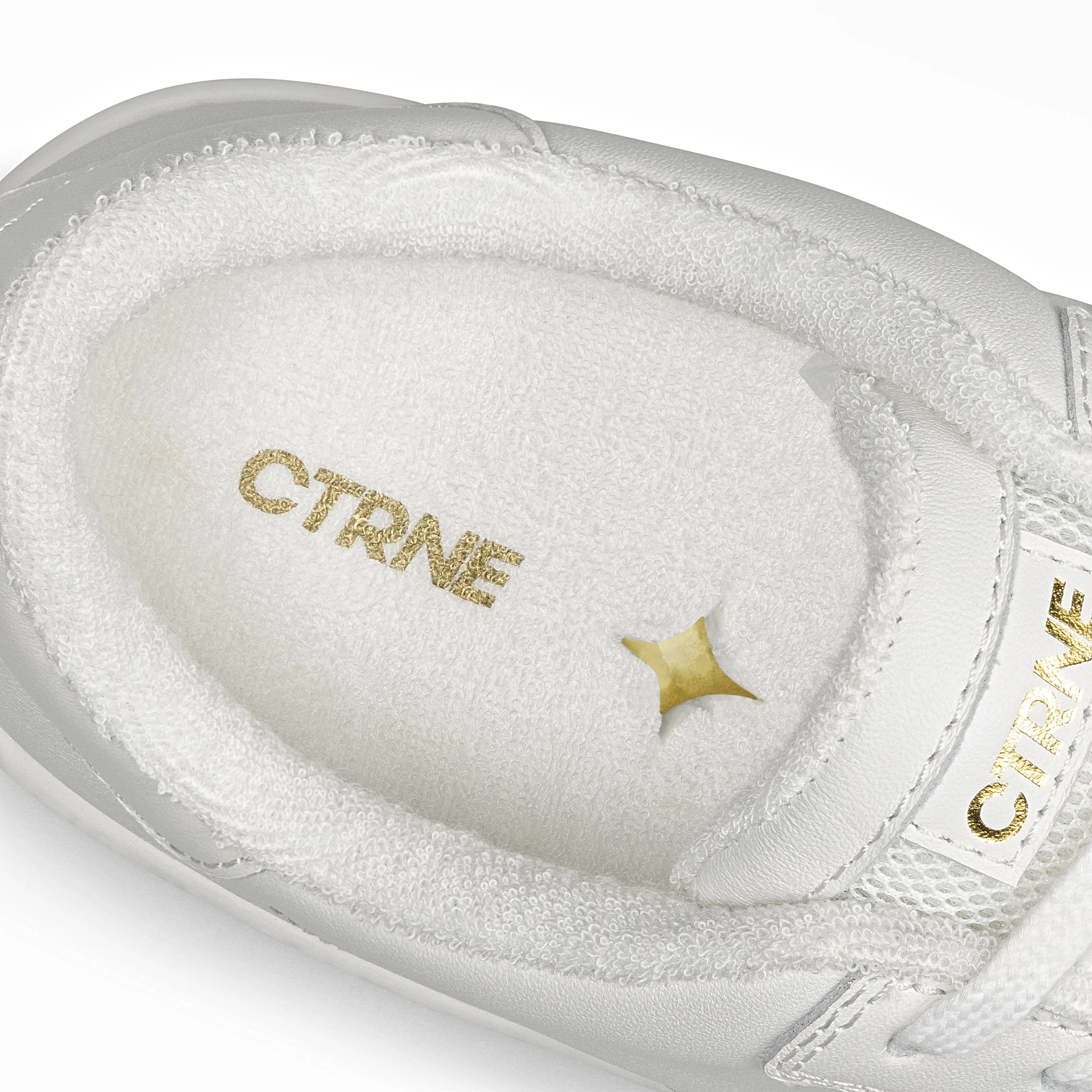 The Manifest Sneaker in White/Leather