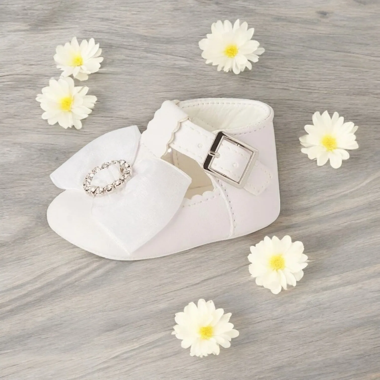 White T-Bar Style Pre-Walkers 'Millie' Shoes